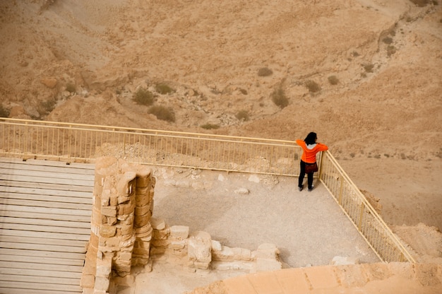 Ruinas de la antigua fortaleza de Massada en Israel.