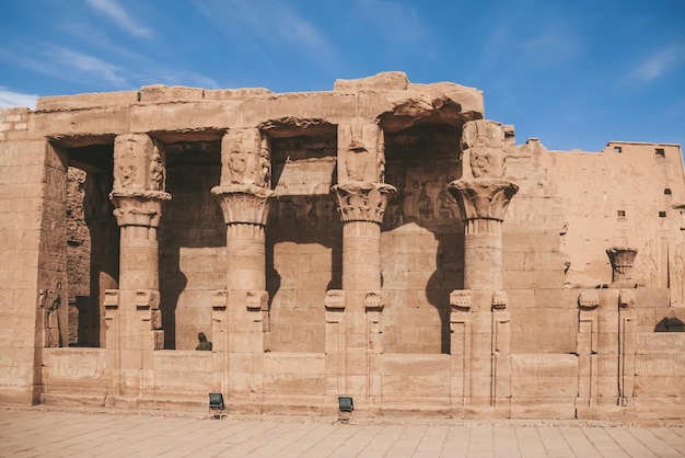 Las ruinas del antiguo templo de Horus en Edfu Egipto