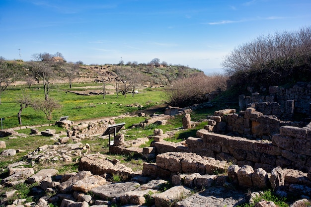 Ruinas del casco antiguo en el sitio arqueológico de Morgantina, Sicilia