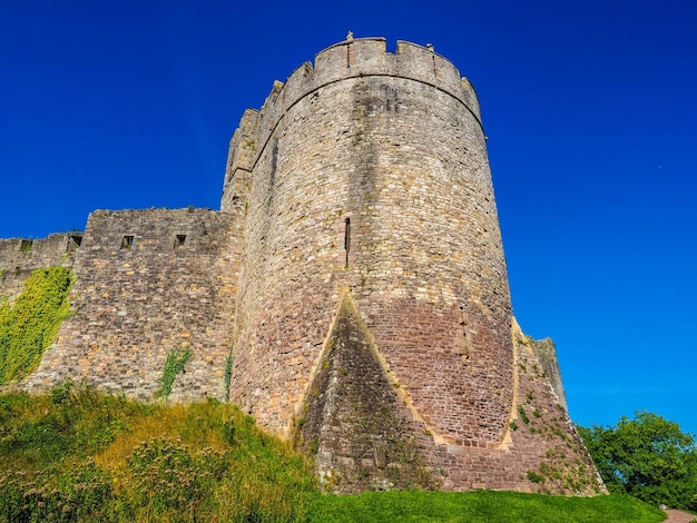 Ruinas del castillo de HDR Chepstow en Chepstow