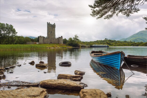 Ruinas del castillo de Ross en Irlanda