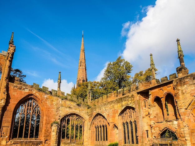 Ruinas de la catedral de HDR Coventry