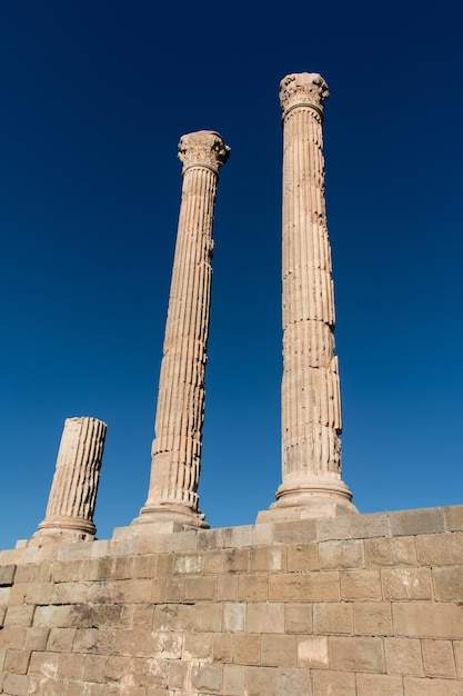 Ruínas da antiga cidade romana de Timgad Construída por volta de 100 aC