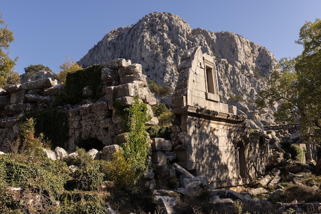 Ruínas de um antigo templo grego