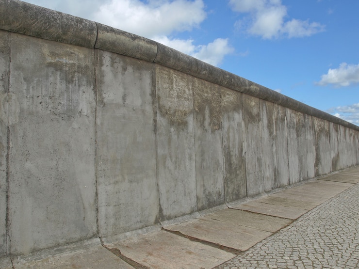 Foto ruínas do muro de berlim