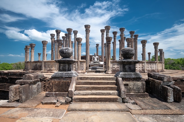 Ruinas de Medirigiriya Vatadage Polonnaruwa, Sri Lanka