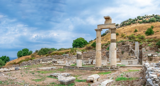 Ruinas de Prytaneion en la antigua Éfeso, Turquía
