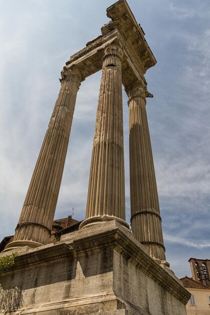 Foto ruinas del teatro di marcello en roma, italia