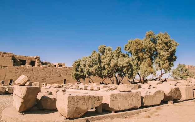 Ruinas del templo egipcio de Karnak el museo al aire libre más grande de Luxor