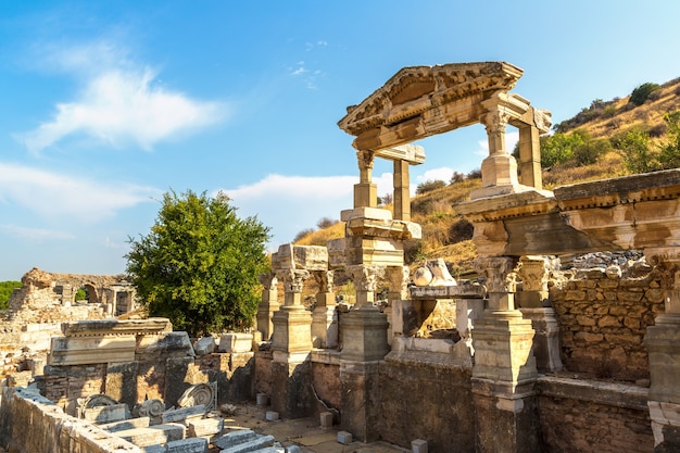 Ruinen der antiken stadt ephesus in der türkei