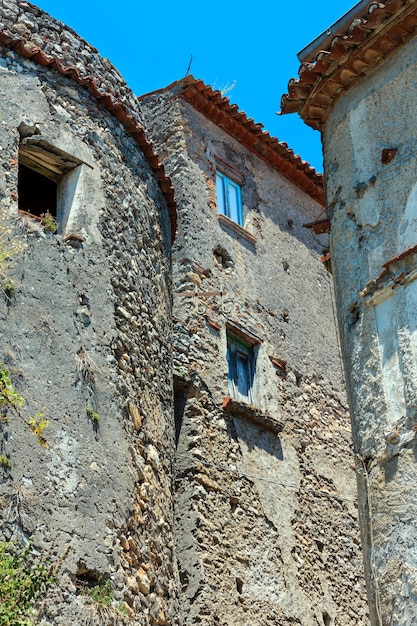 Ruinen der ursprünglichen Siedlung von Maratea, Italien