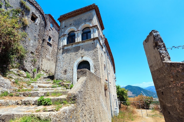 Ruinen der ursprünglichen Siedlung von Maratea, Italien