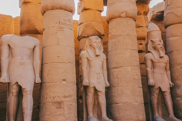 Ruinen des ägyptischen Karnak-Tempels das größte Freilichtmuseum in Luxor