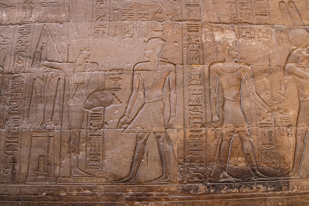 Ruinen des ägyptischen Karnak-Tempels das größte Freilichtmuseum in Luxor