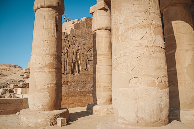 Ruinen des ägyptischen Tempels von Ramesseum, in der Nähe der modernen Stadt Luxor