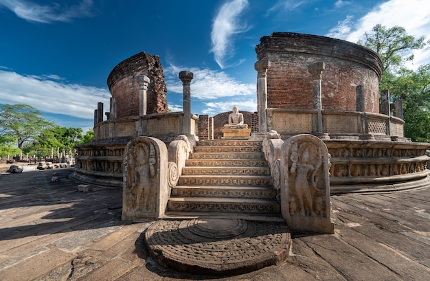 Ruinen des historischen Polonnaruwa Vatadage in Polonnaruwa, Sri Lanka