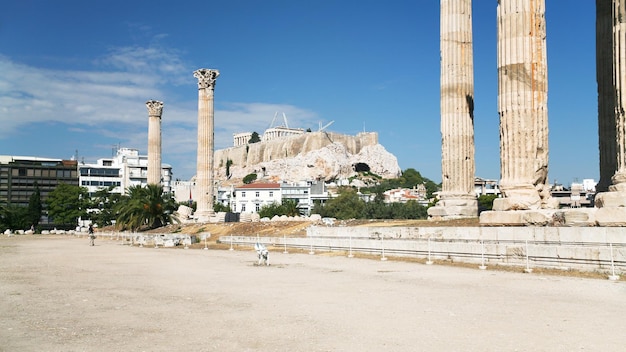 Ruinen des tempels des olympischen zeus in athen