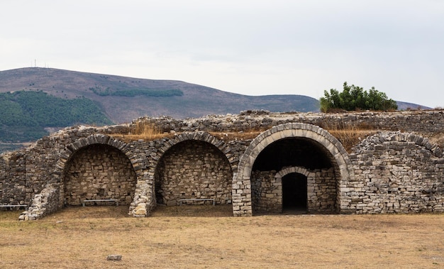 Ruinen im Inneren des Schlosses Berat, Albanien