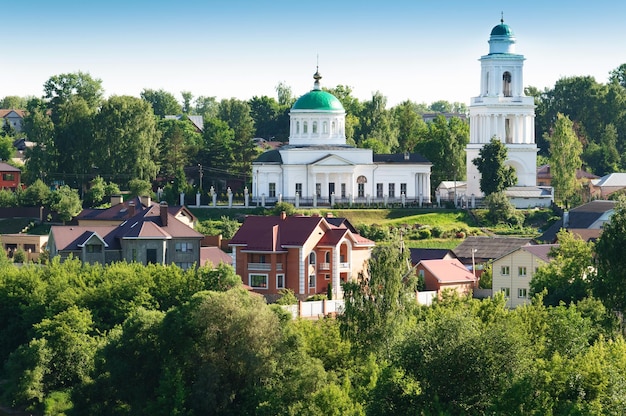 Foto rusia ciudad rzhev catedral okovetsky icono de la madre de dios.