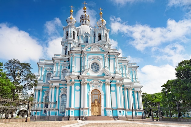 Rusia, San Petersburgo. Catedral Smolny (Iglesia de la Resurrección)