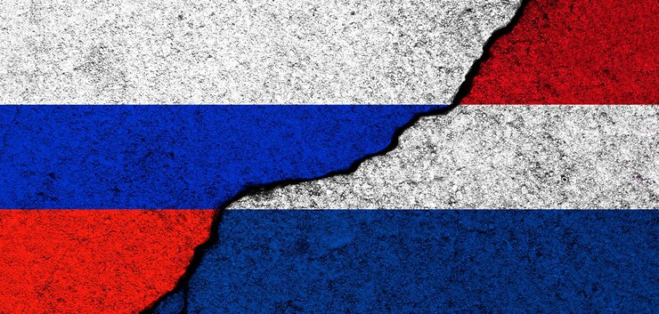 Foto rússia e holanda sinalizadores de fundo diplomacia e conflito político e parceria de competição e conceito de cooperação foto