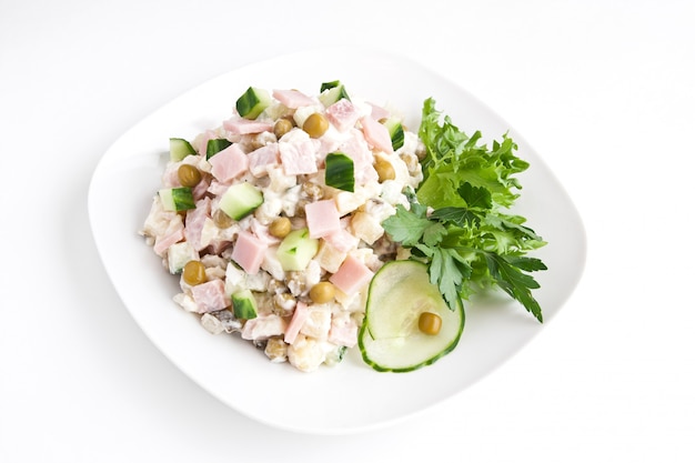 Russische Salatolivie