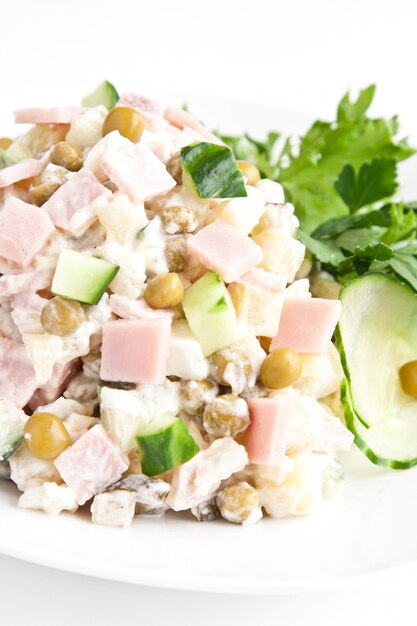 Russische Salatolivie