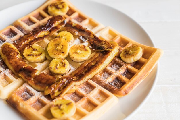 rustikale süße Bananenwaffel