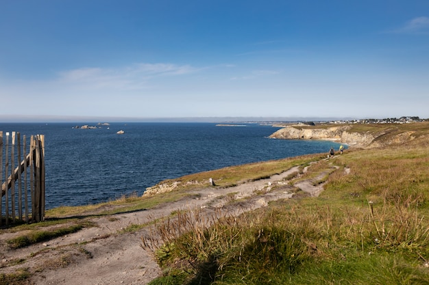 Ruta de senderismo por la costa de Ploerzal