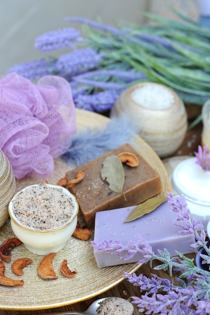 Sabonete artesanal artesanal de frutas e lavanda, vela aromática de lavanda, conjunto de spa natural