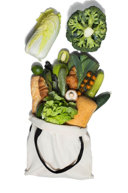 Sacola de compras reutilizável cheia de frutas e vegetais