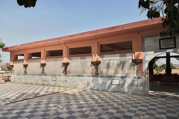 Sadhu Belo, ein Vintage-Hindu-Tempel in Sukkur, Pakistan