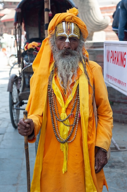 Sadhu nepalí en Katmandú