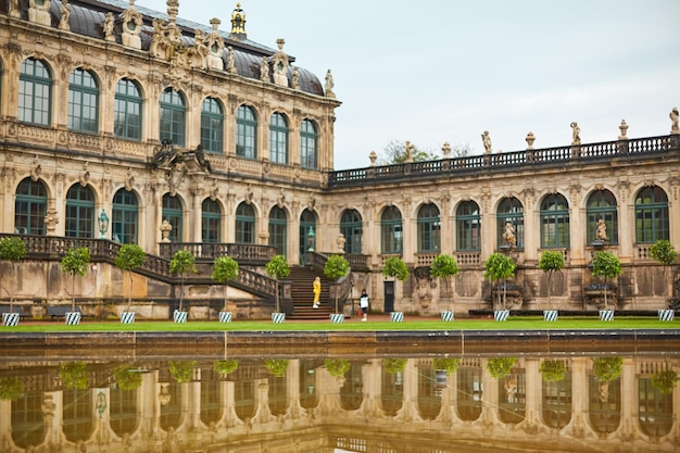 Sächsische Architektur in Dresden Sächsischer Schlosszwinger Ein beliebtes Ausflugsziel