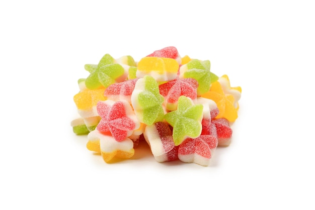 Foto saftige bunte geleesterne bonbons lokalisiert auf weiß. gummibonbons.