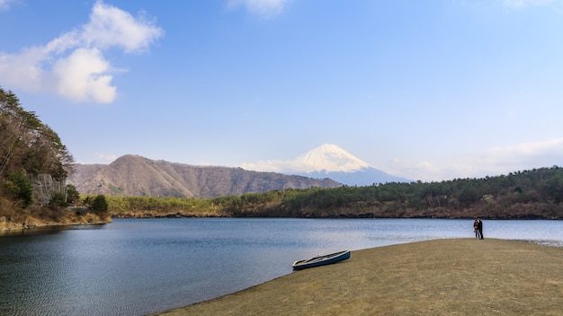 saiko lago minamitsuru yamanashi japão