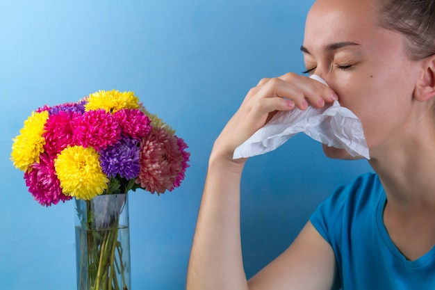 Saisonale Allergie gegen Blütenpflanzen und Pollen