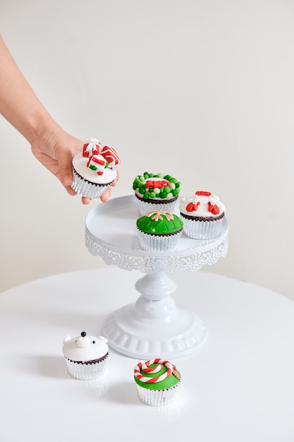 Saisonale festliche Weihnachten Mini Dessert Cupcakes