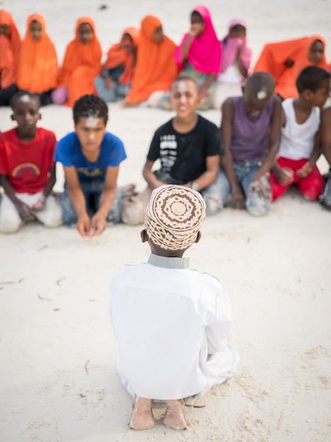 Sala de aula africana com crianças 10/12/2018 Zanzibar