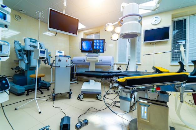 Sala de emergencia médica moderna Sala de cirugía de atención médica en el hospital