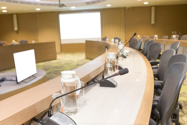 sala de reuniones para una conferencia.