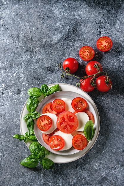 Salada caprese italiana