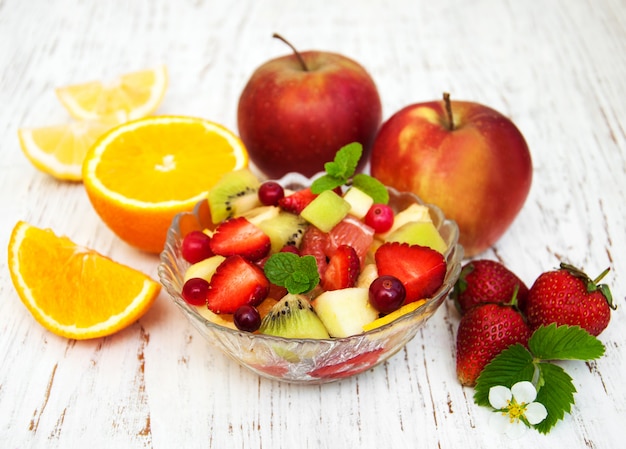 Salada com frutas frescas