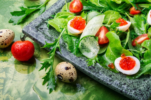 Salada com legumes e verduras