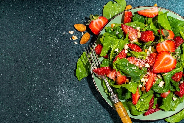 Salada de espinafre e nozes