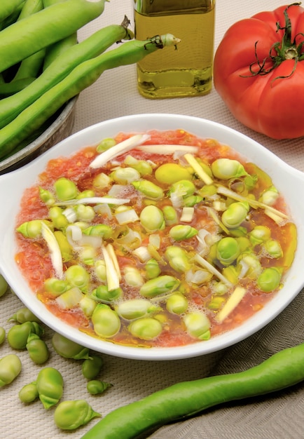 Salada de feijão frio