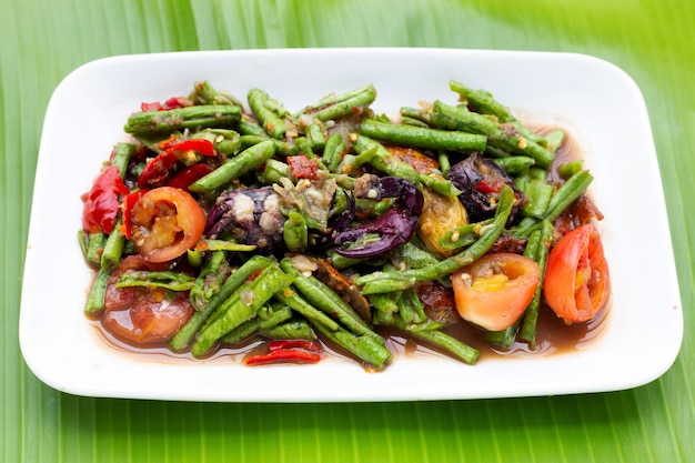 Salada de feijão picante comida tailandesa