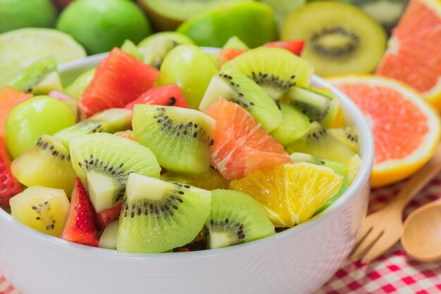 Salada de frutas saudável