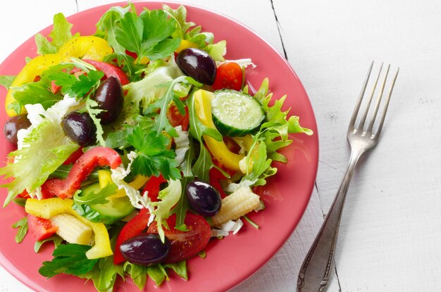 Salada orgânica fresca vegetal saudável