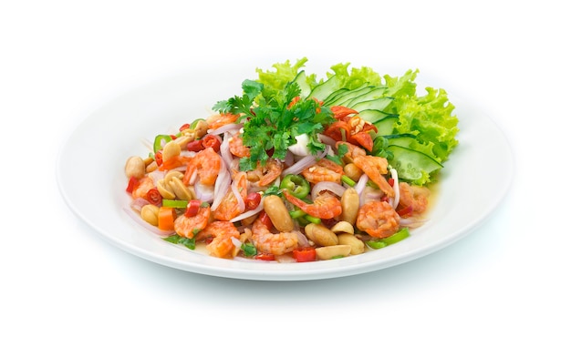 Salada Picante De Camarões Secos. Comida Tailandesa Picante